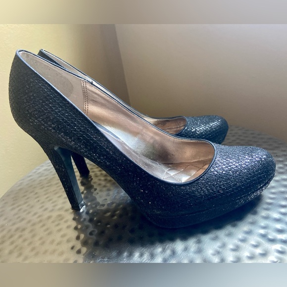 Alfani women’s platform heels - Picture 8 of 10